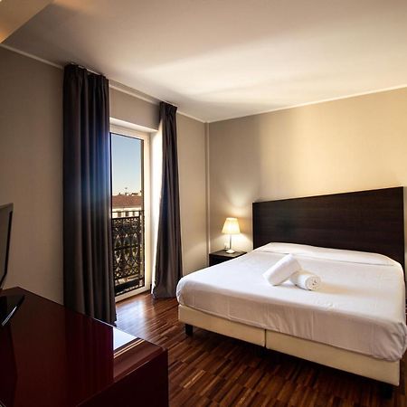 Hotel Cavour By Lvg Hotel Collection Novara Esterno foto