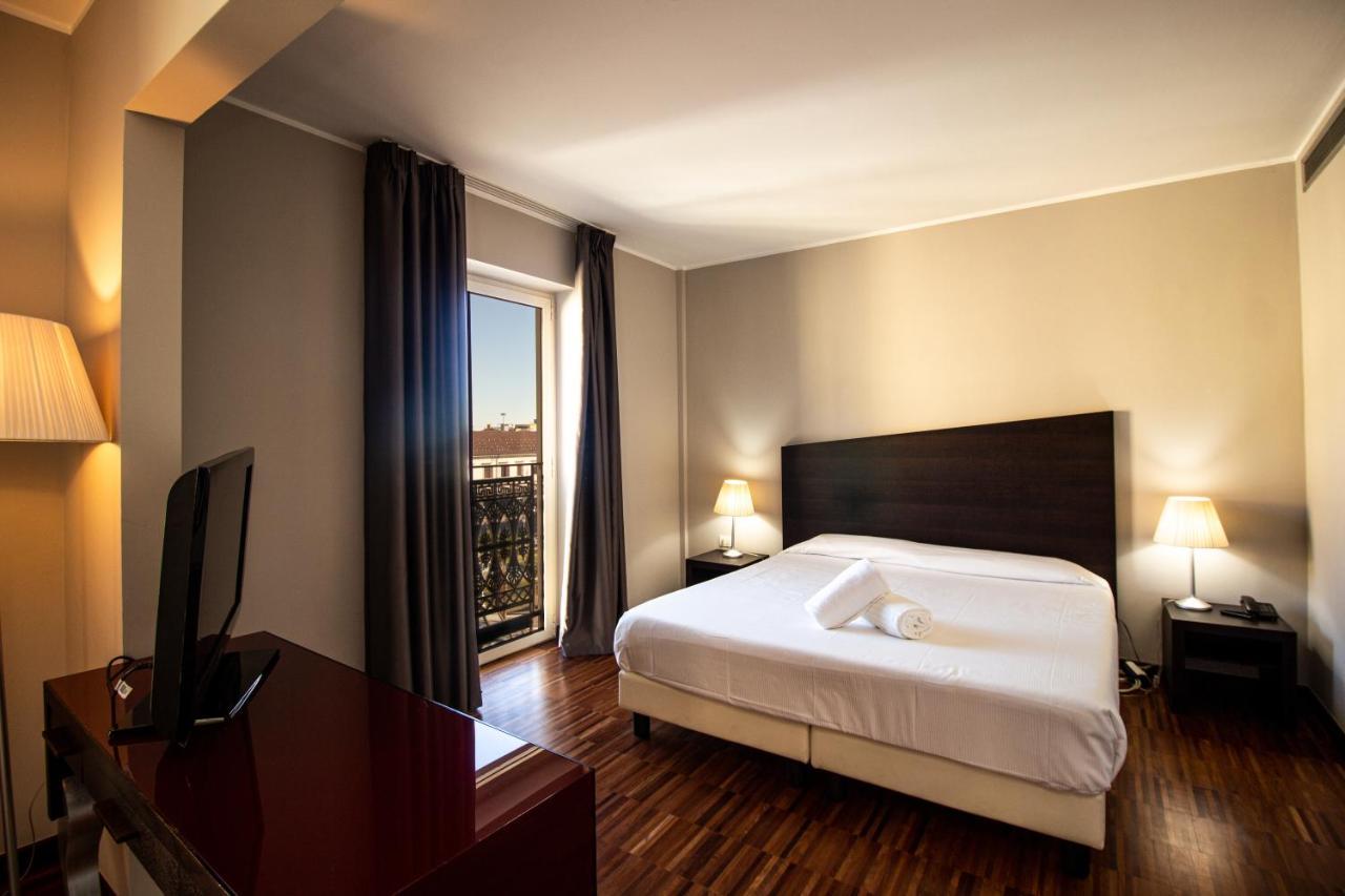 Hotel Cavour By Lvg Hotel Collection Novara Esterno foto