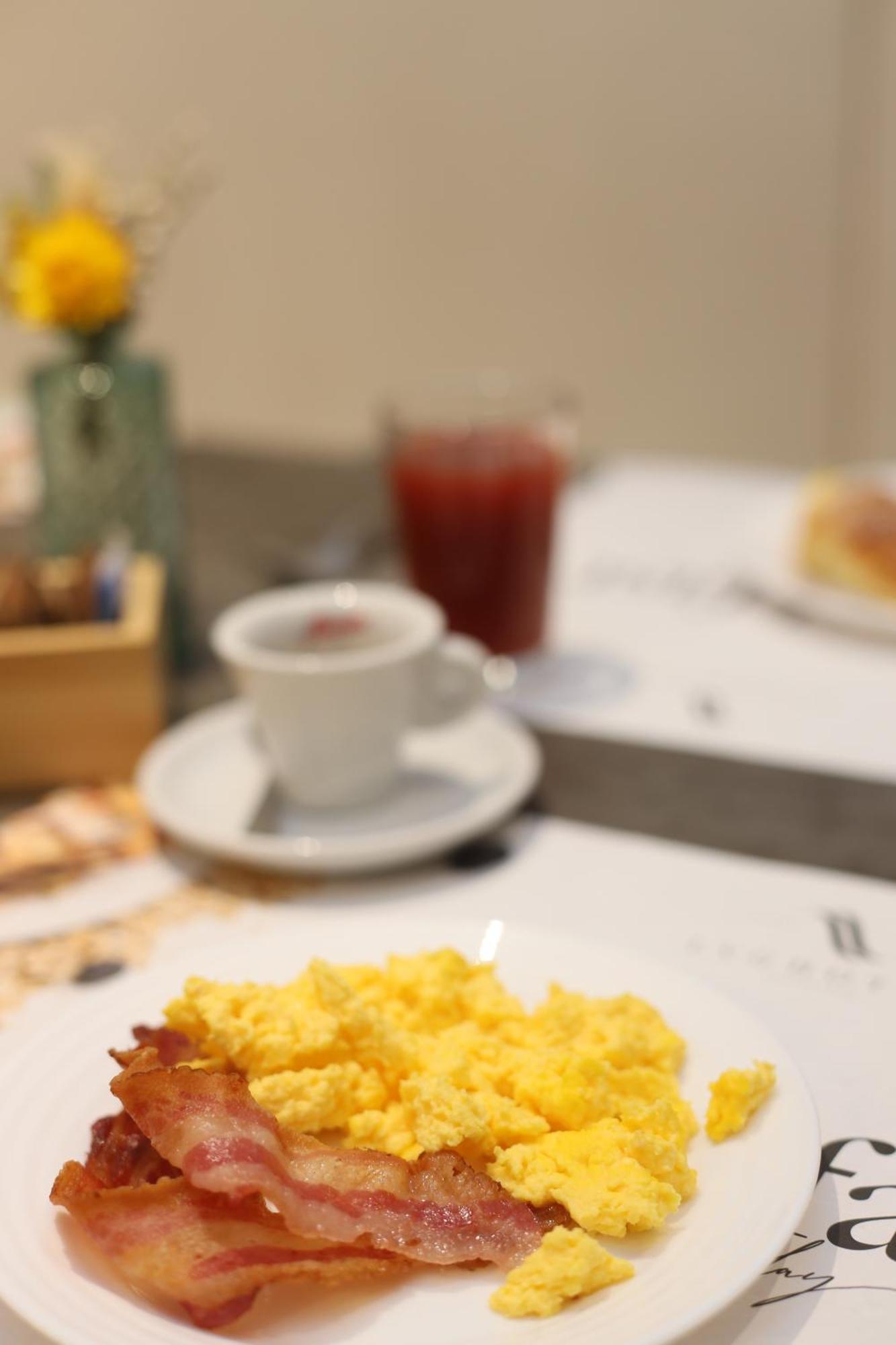 Hotel Cavour By Lvg Hotel Collection Novara Esterno foto